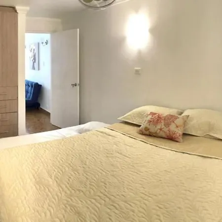 Comodo Apto Zona Historica Cgena * Cartagena