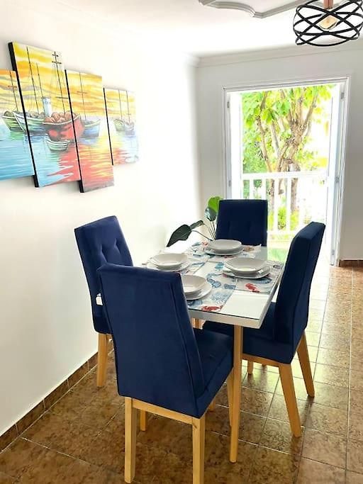 Cómodo Apto Zona Histórica Cgena * Cartagena